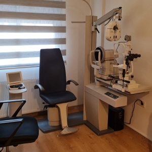 Topcon IS-600 Göz Muayene Üniti